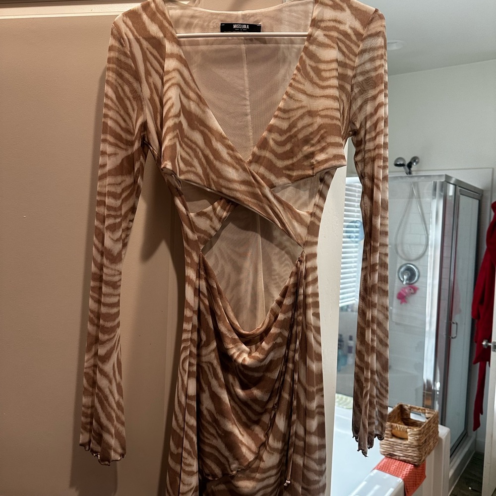 Nasty Gal Taupe and Cream Zebra-Pattern Long Sleeve Cutout Dress